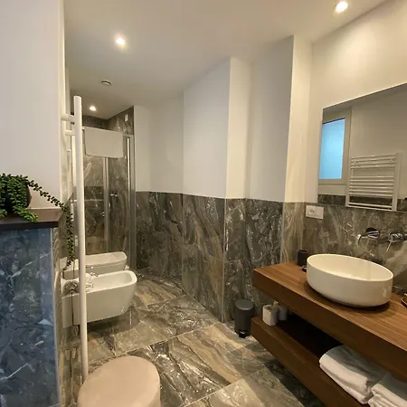 Le Stanze Del View بيت ضيافة كومو