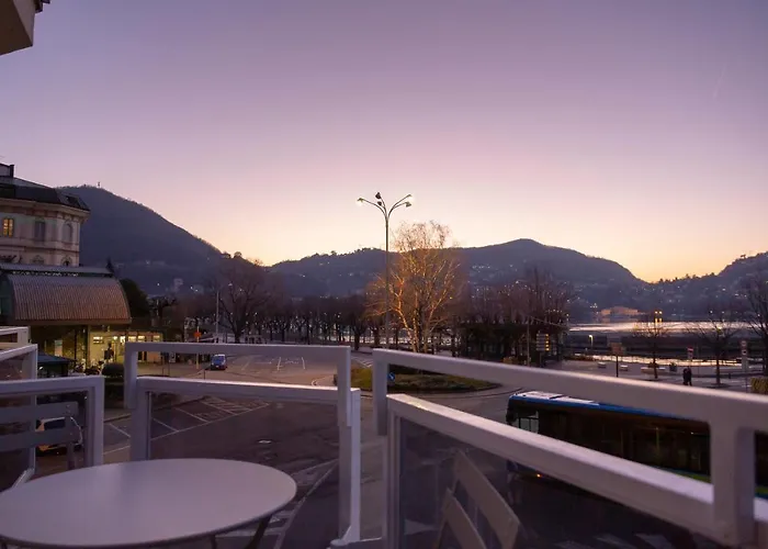 Le Stanze Del View Como