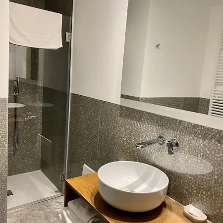 Le Stanze Del View Guest house *