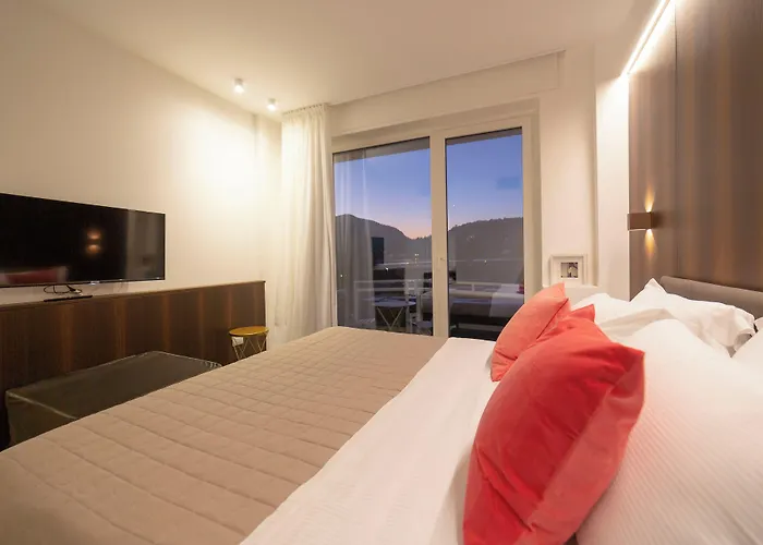 Πανσιόν Le Stanze Del View 3*